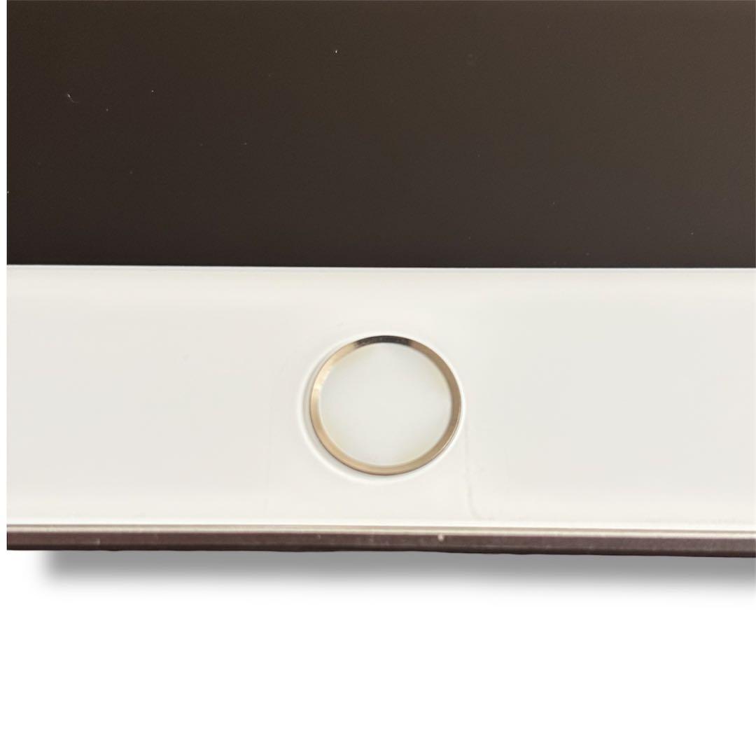 【iPad】第7世代 シルバー Wi-Fiモデル 32GB ケース付き