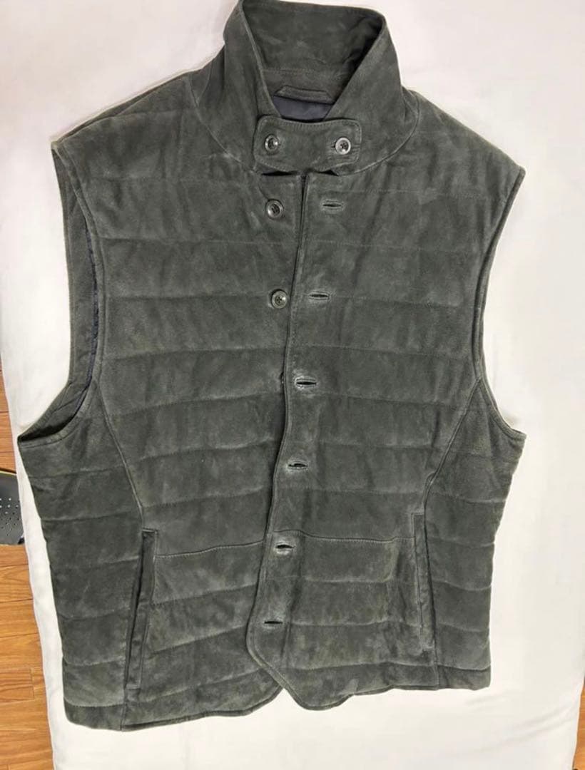 ARMANI EXCHANGEスエードベスト山羊革