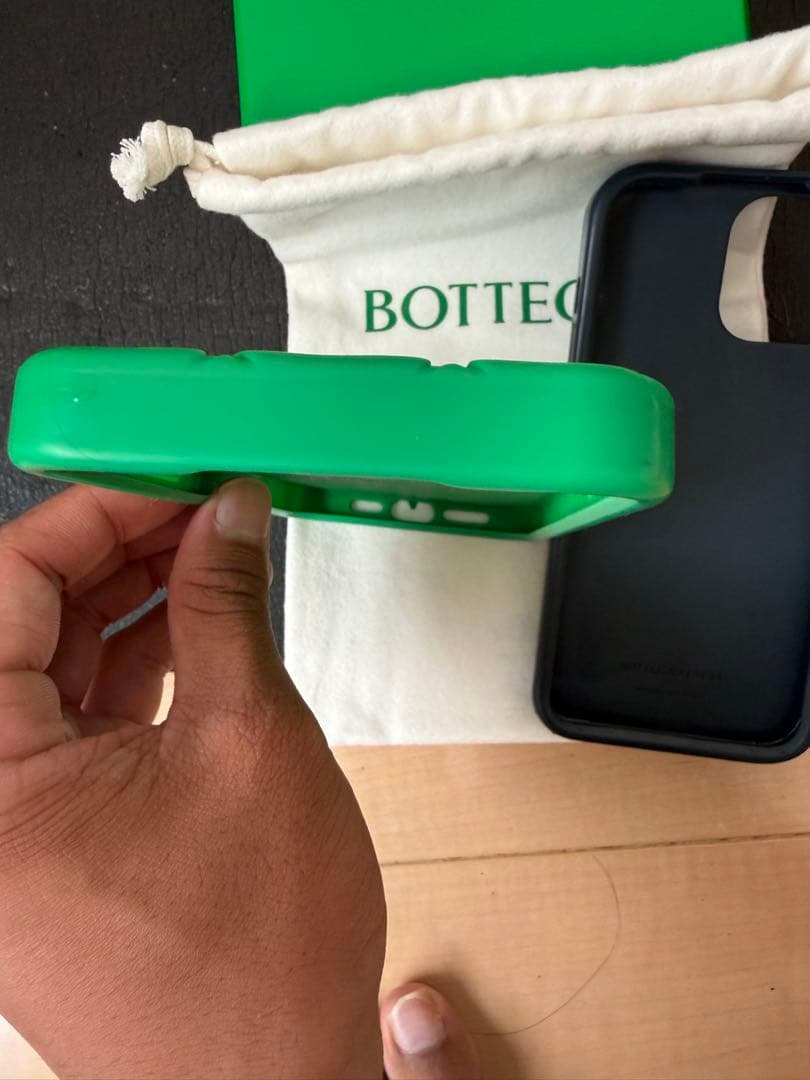 ボッテガ　iPhone13promaxケース　2個セット