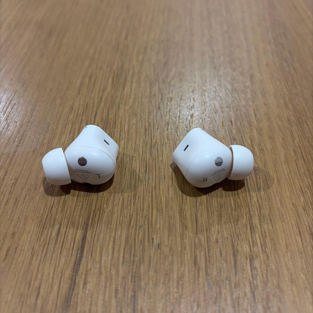 【中古】　Beats Studio Buds + アイボリー