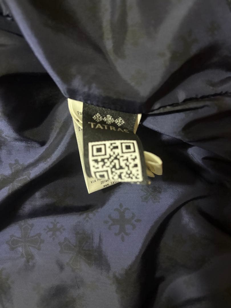 国内正規品　TATRAS 高級Rライン　ダウンベスト