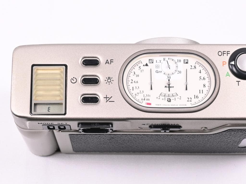 【美品】 ニコン　Nikon 35Ti