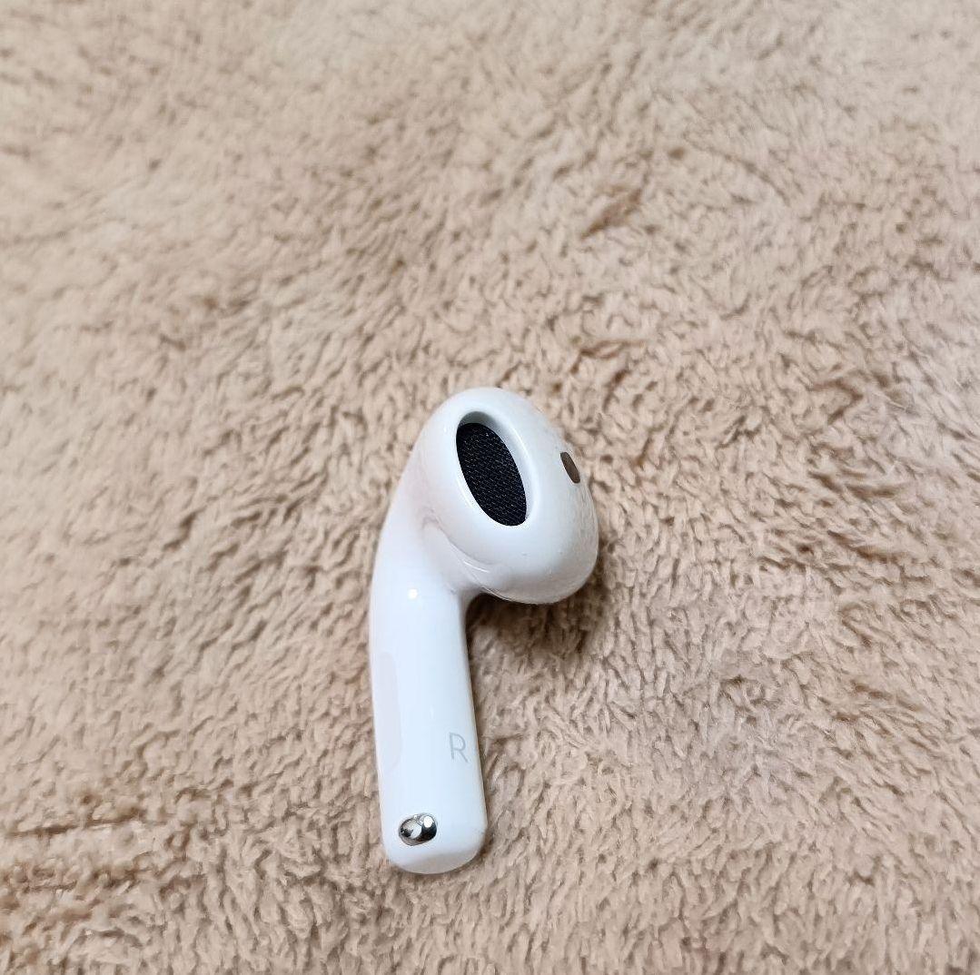 Apple AirPods 第4世代 右耳のみ R