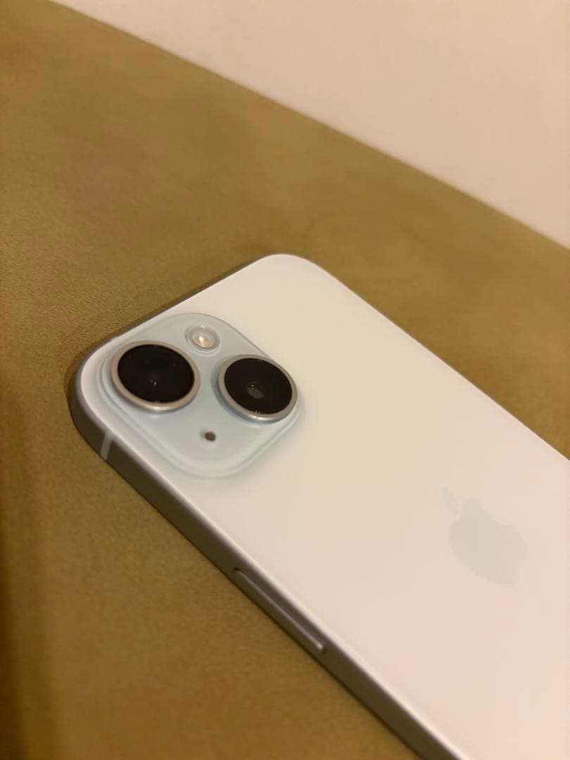 Apple iPhone 15 128GB 本体