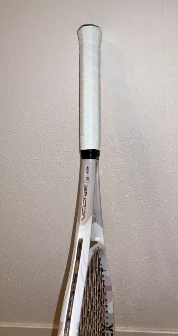 【YONEX】美品 VCORE 100 SAND BEIGE　サンドベージュ　白