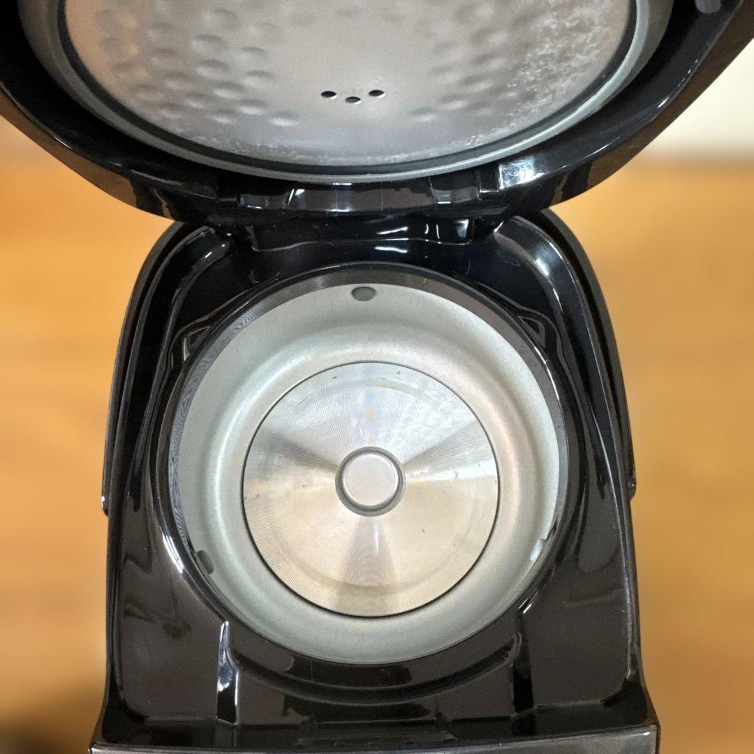 象印マイコン炊飯ジャー極め炊き　NL-BD05 3号炊き2022年製5mmの黒釜