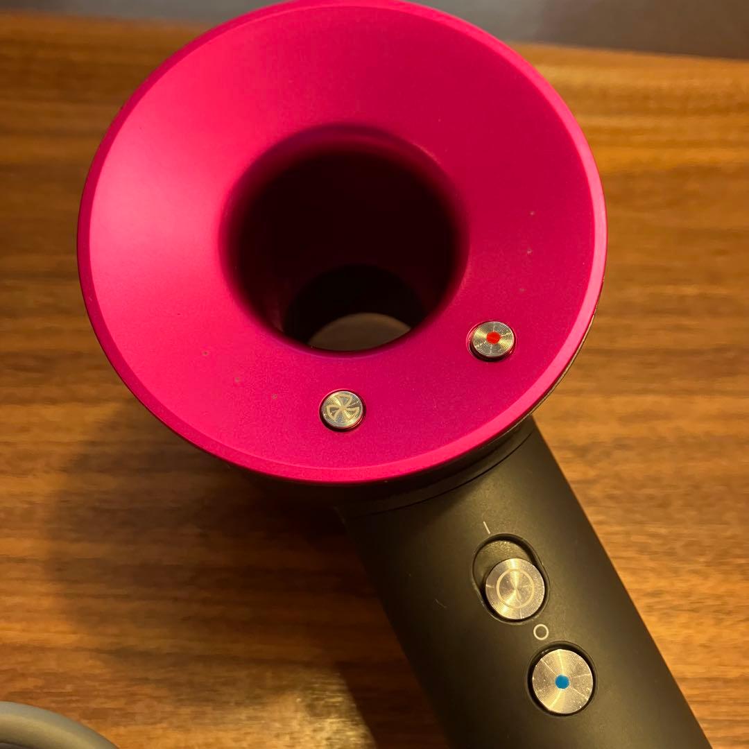 SALE　Dyson Supersonic ドライヤー　HD08 並行輸入