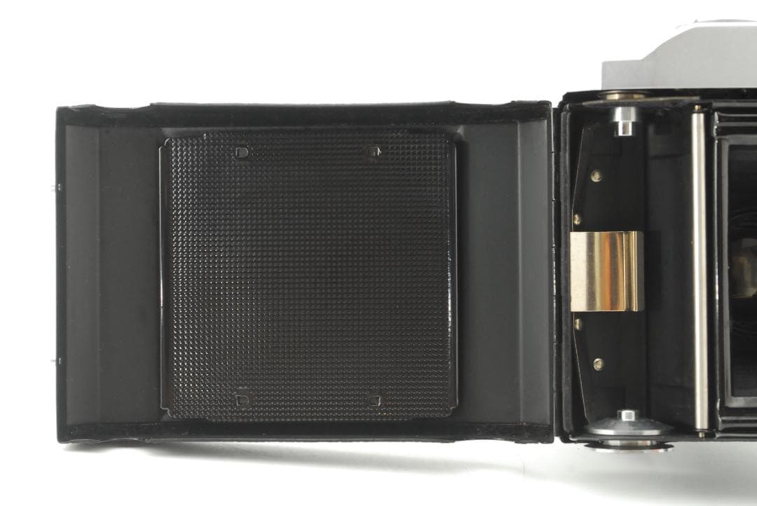 【整備品・美品】 KONICA 小西六 Pearl Ⅲ 蛇腹 中判フィルムカメラ