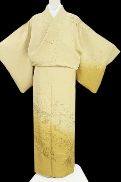 裄６６ｃｍ　エクリュの【三大刺繍】 ～相良・蘇州・スワトウ～　新品の訪問着です