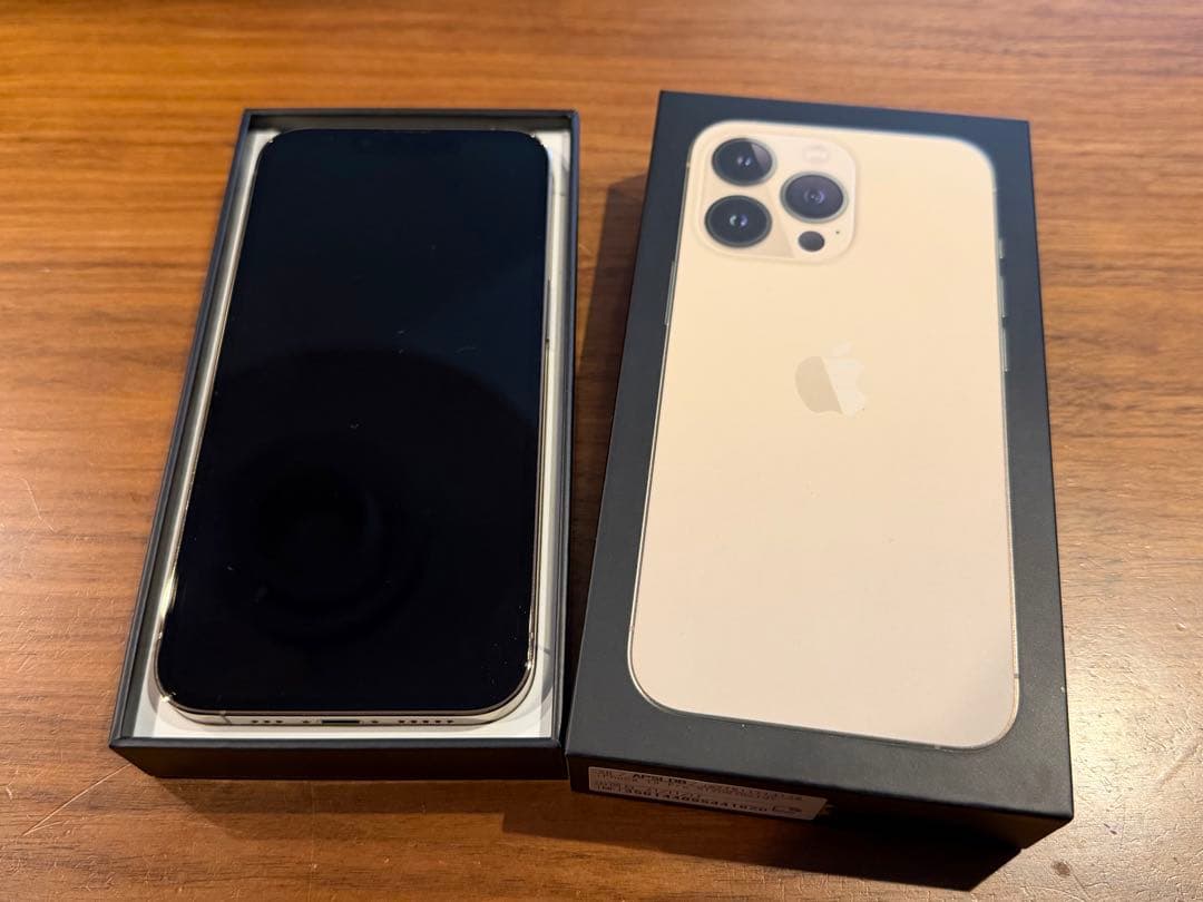 【新品・未使用】【大容量1TB】Apple iPhone 13 Pro ゴールド
