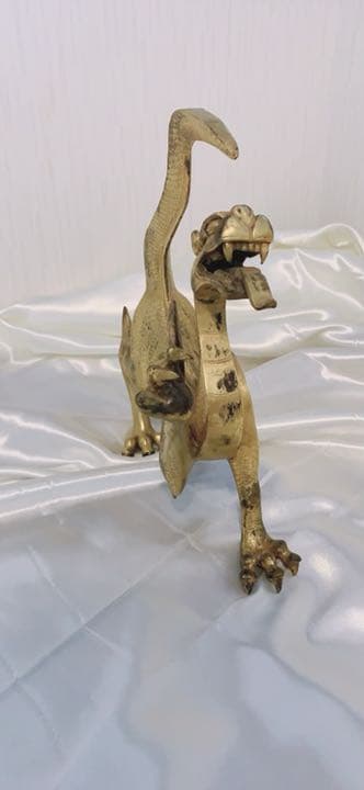 【開運】四霊獣　チーリン（麒麟）置物