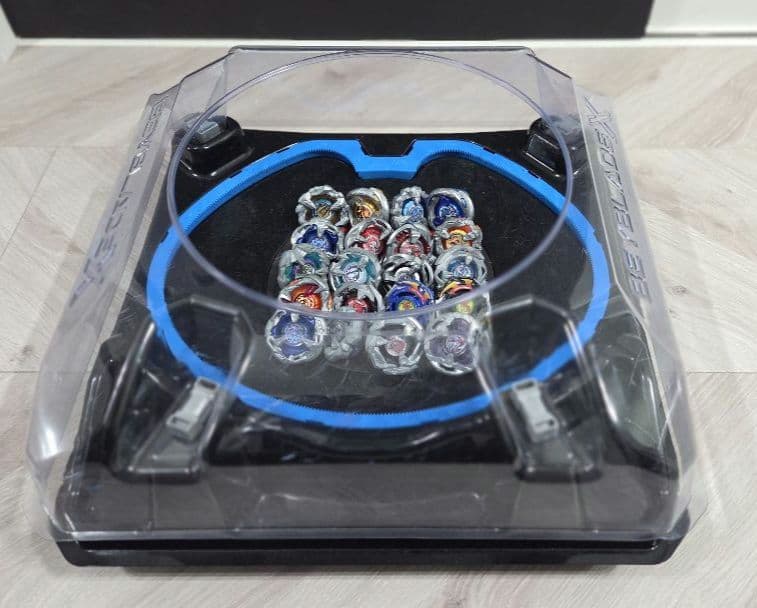 BEYBLADE X ダブルエクストリームスタジム+ベイブレード20個まとめ売り