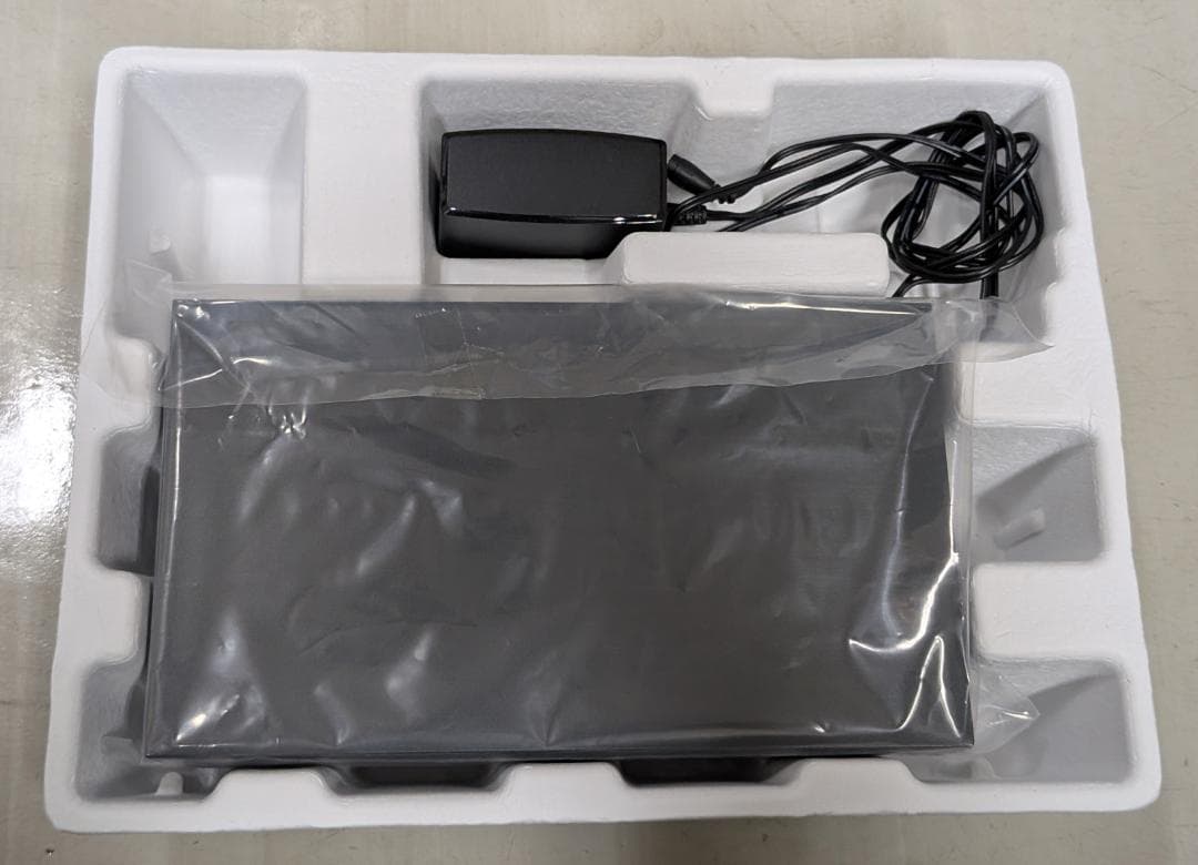 【送料無料】 TP-Link スイッチングハブ TL-SX105