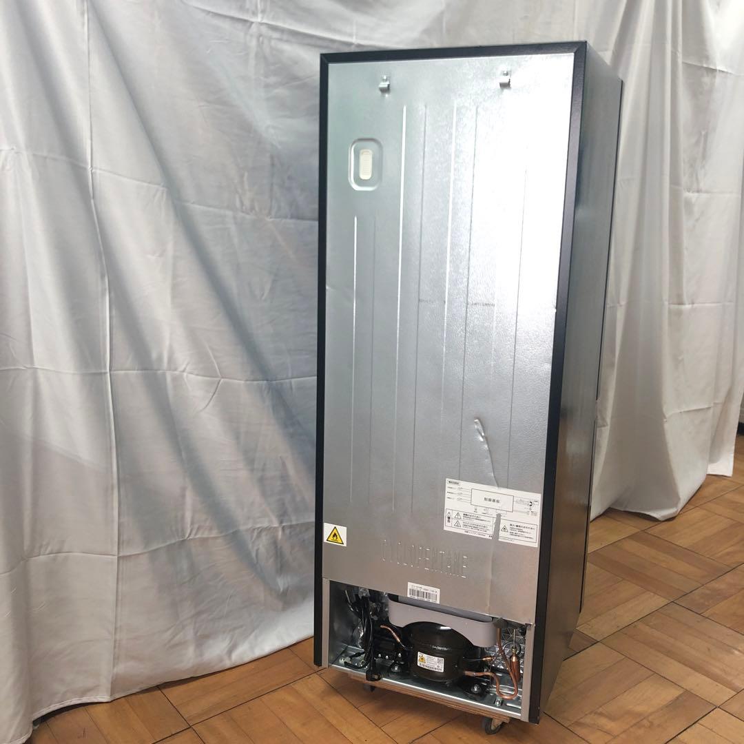 【極美品】アイリスオーヤマ　ノンフロン冷凍冷蔵庫　IRSD-13A　25年製　O