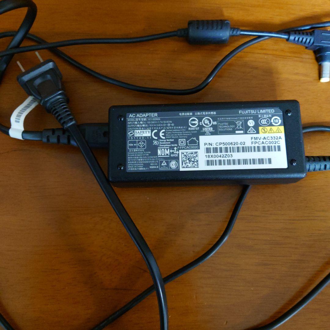 Fujitsu LIFEBOOK ノートPC 日本語キーボード