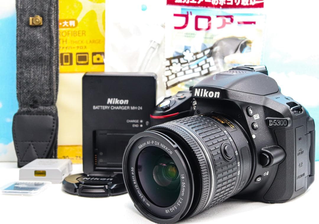 ニコン Nikon D5300⭐️WIFI機能搭載！⭐️一眼レフ⭐️初心者セット