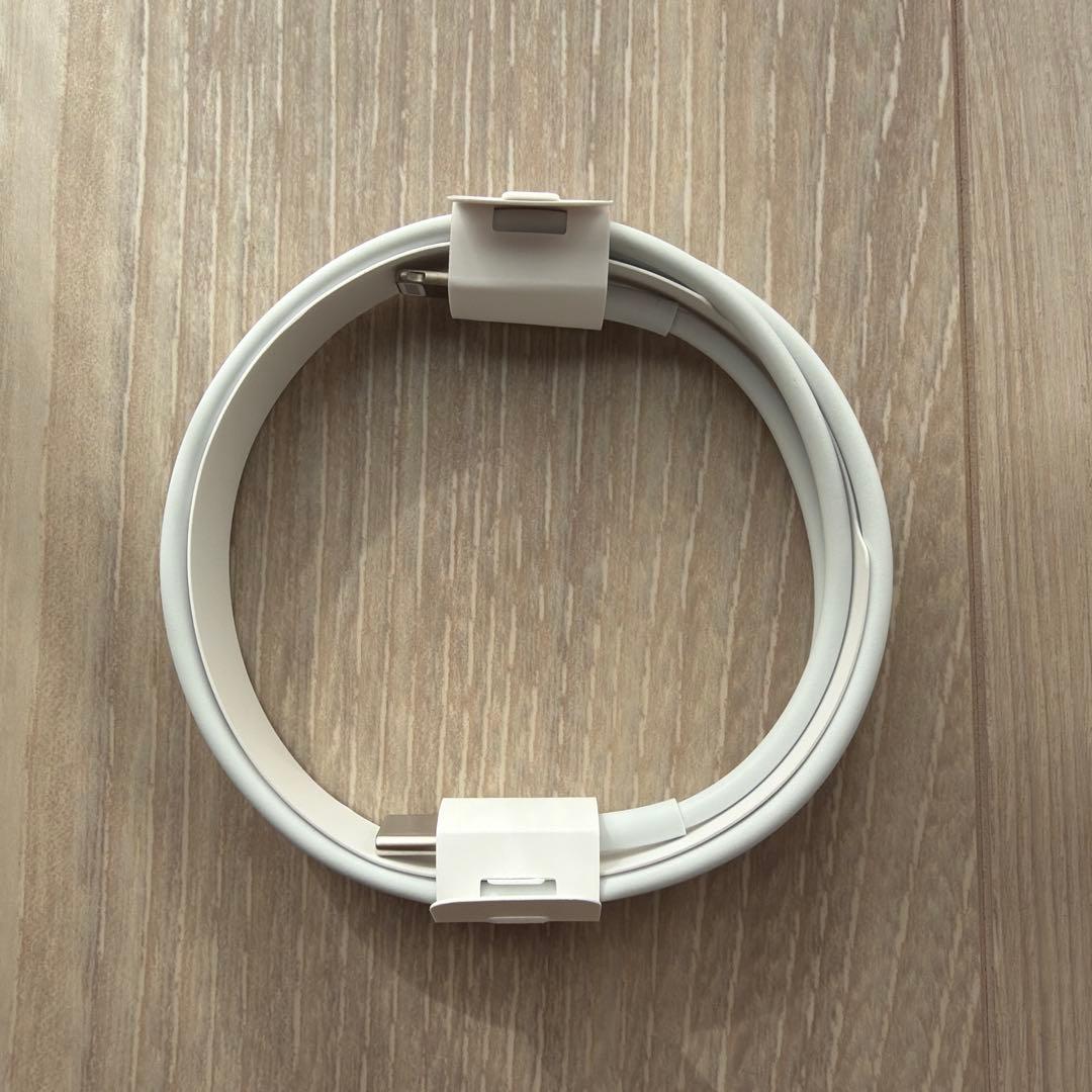 【セール】AirPods Pro 第二世代　ライトニング