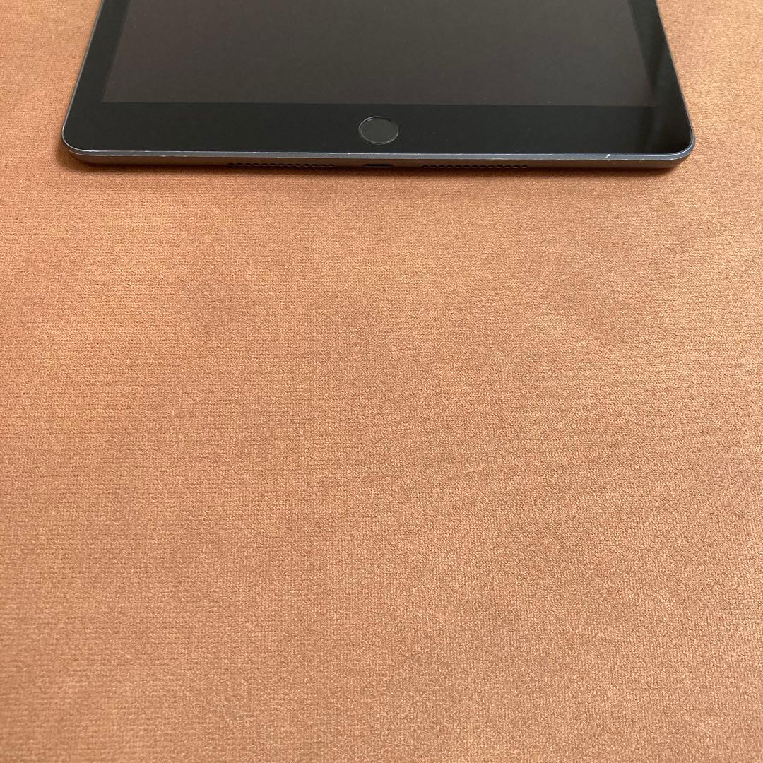 3347【早い者勝ち】電池良好☆iPad7 第7世代 32GB WIFIモデル☆