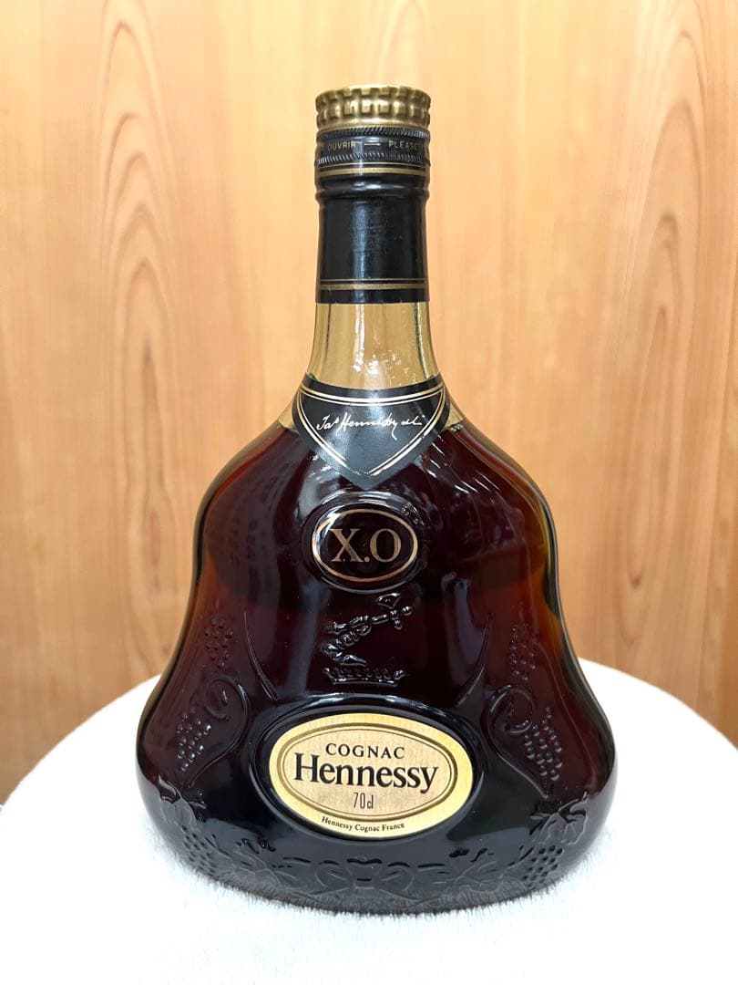 Hennessy XO コニャック 700ml グリーンボトル 700ml 箱入