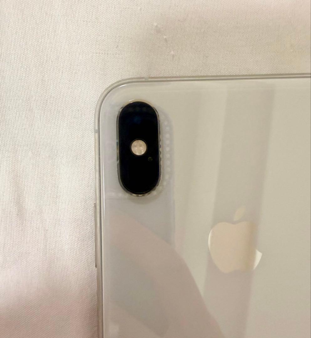 iPhone Xs 64GB シルバー 本体