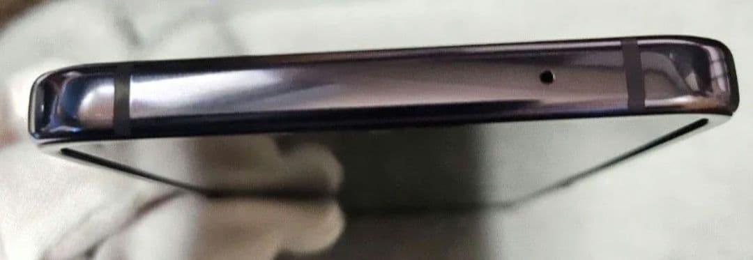 【美品】GALAXY Z Flip4 韓国版SIMフリー SM-F721N