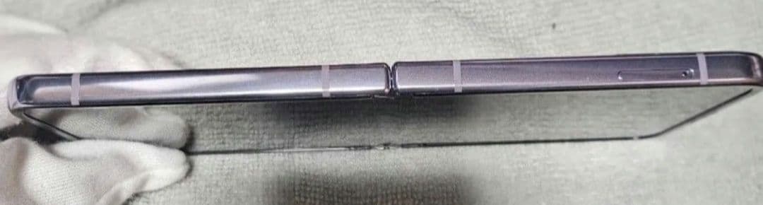 【美品】GALAXY Z Flip4 韓国版SIMフリー SM-F721N