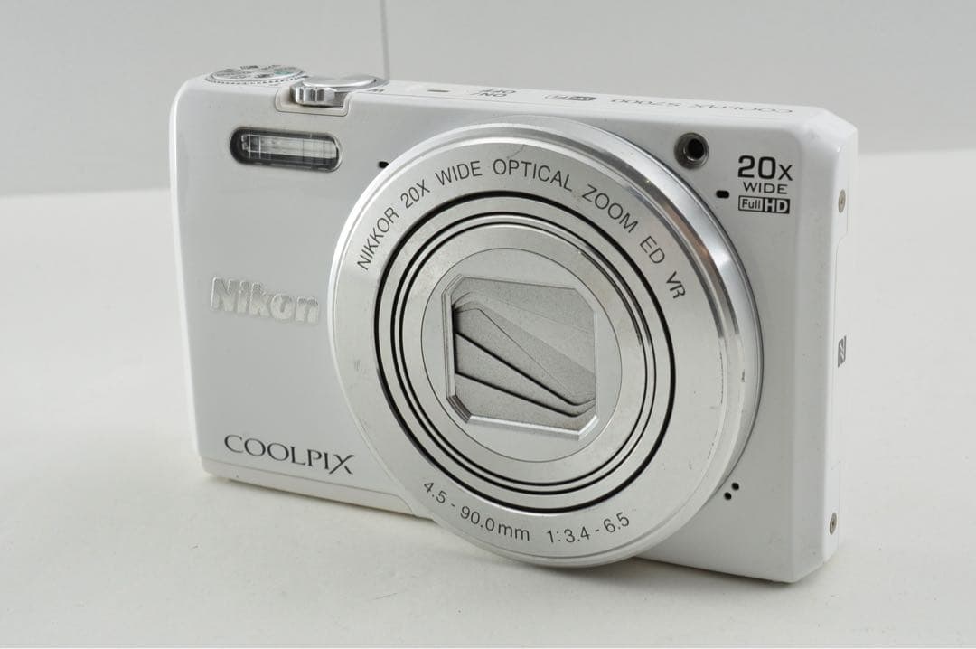 Nikon COOLPIX S7000 ホワイト デジカメ