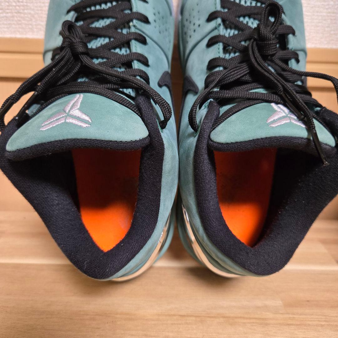 NIKE コービー4 プロトロ 【中古、26㎝】