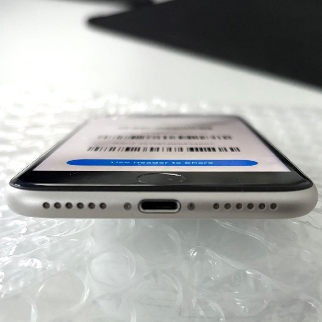 Apple iPhone SE 第3世代 64G スターライト バッテリー78%