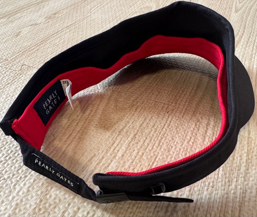 即完シリーズPEARLY GATES バイザー ブラック/レッド