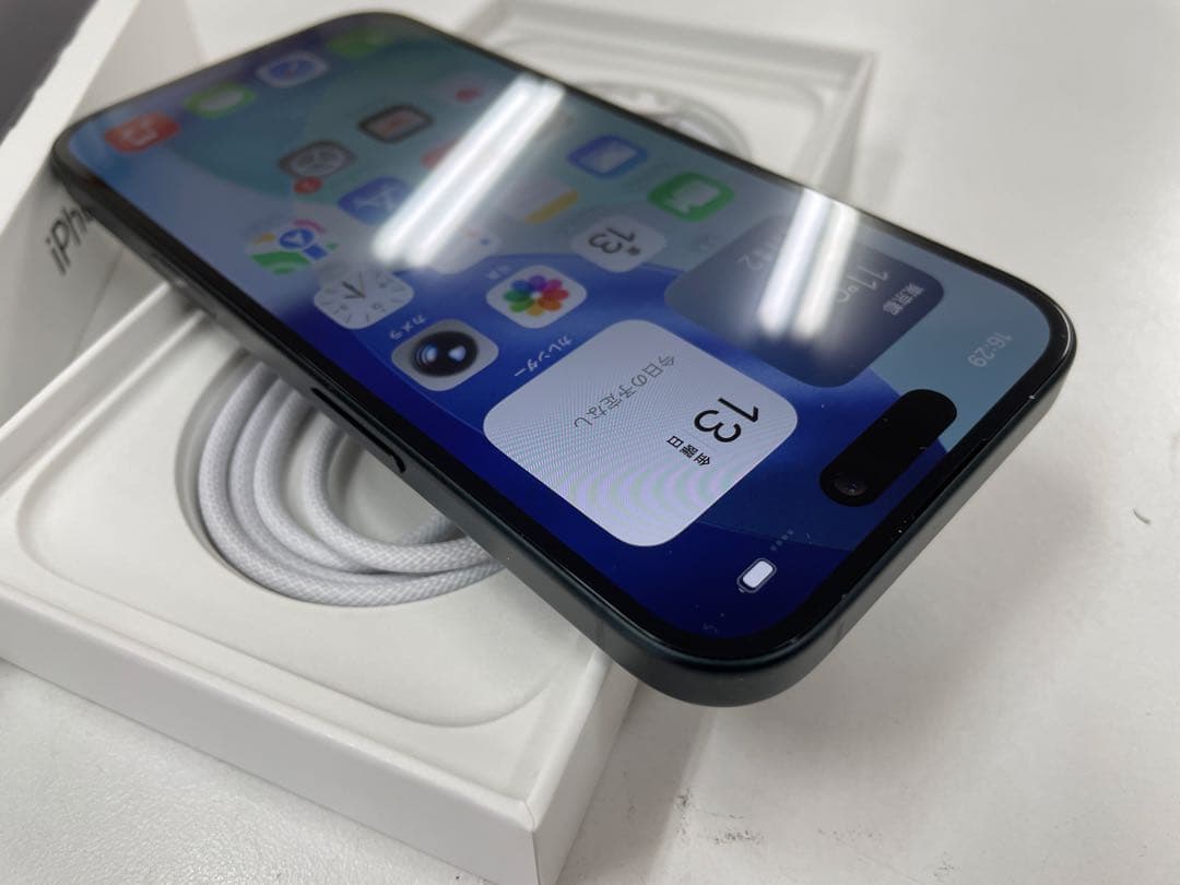 Apple一括購入SIMフリー iPhone16 512GB バッテリー100%