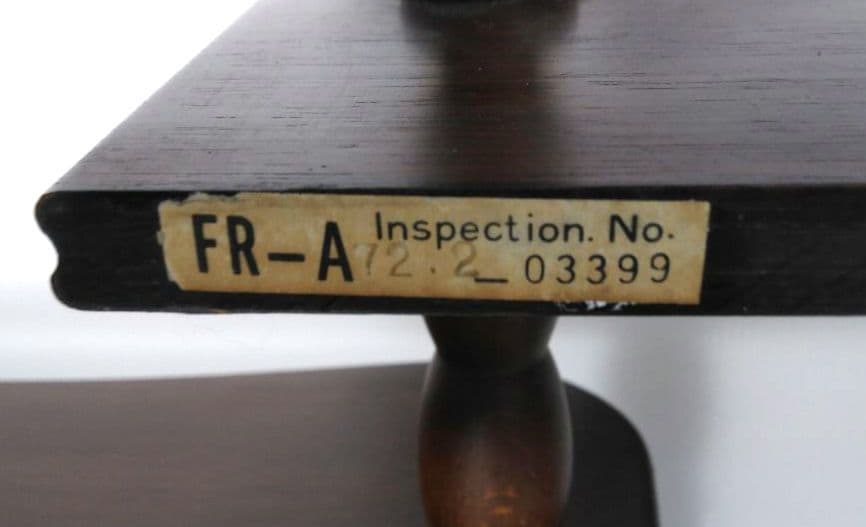 ナジコ Najiko 壁掛けシェルフ 壁掛け棚 飾り棚 昭和レトロ