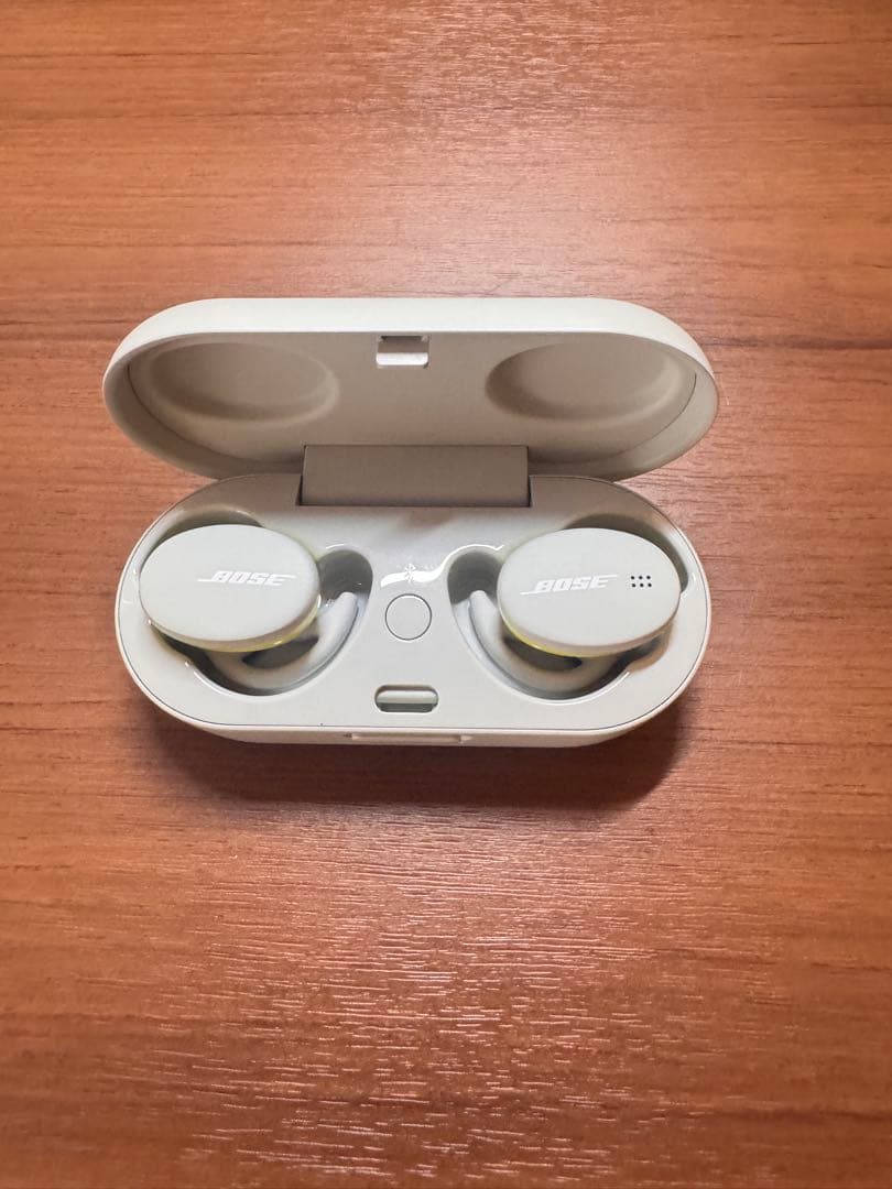 イヤホン Bose sport Earbuds