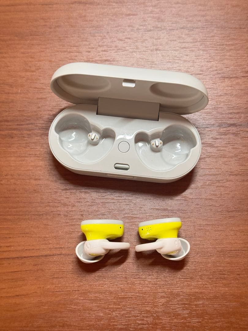 イヤホン Bose sport Earbuds