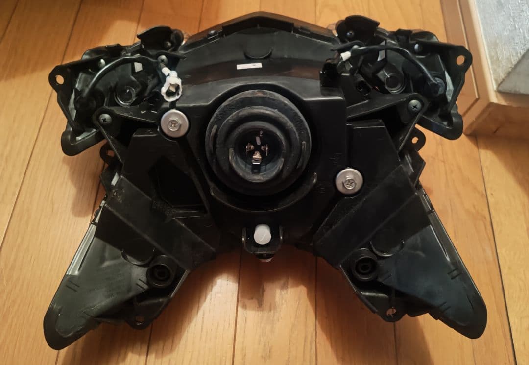 シグナス　　3型　　ライト　　ヘッドライト