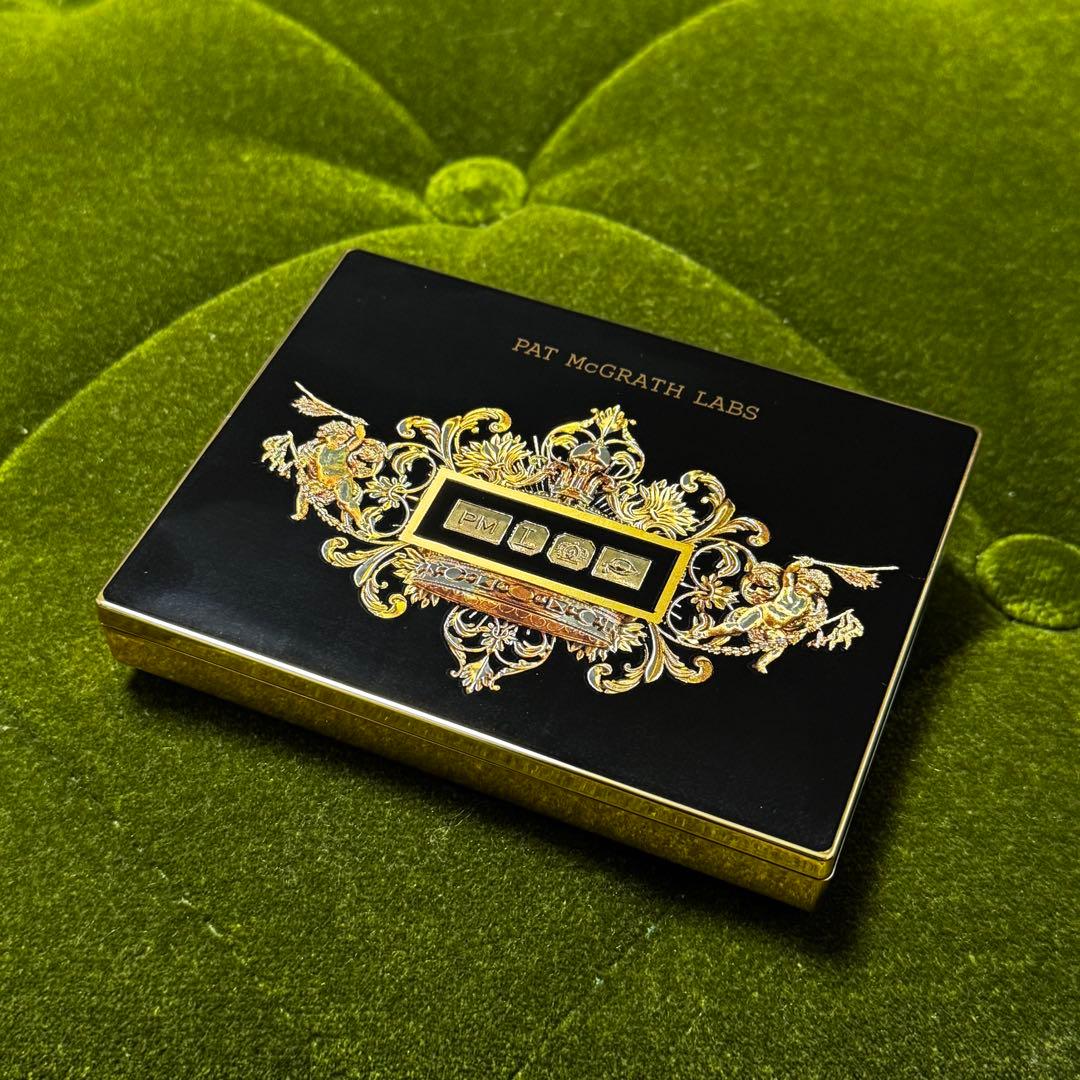 パットマクグラス Mega Eye Shadow Palette