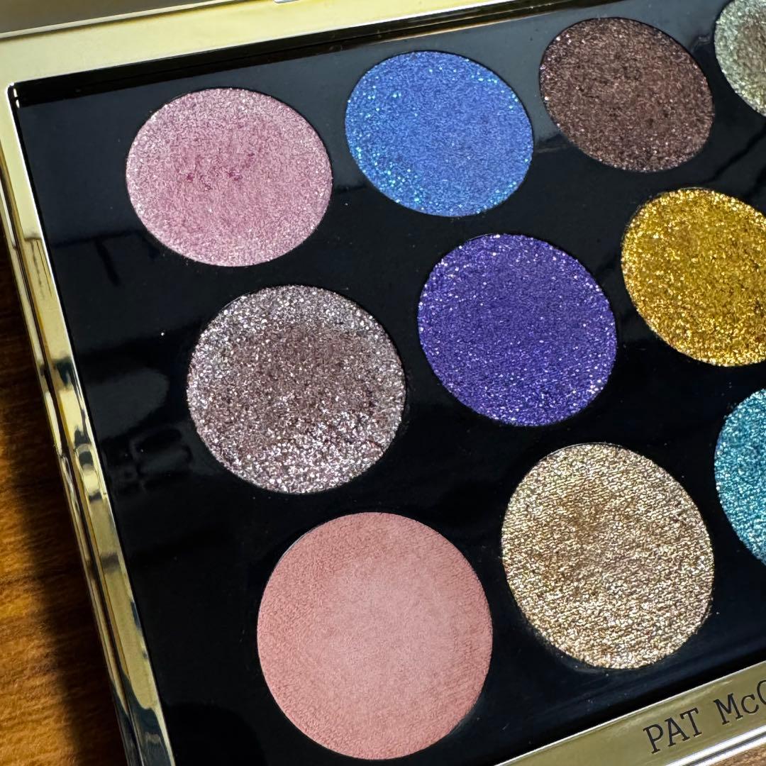 パットマクグラス Mega Eye Shadow Palette