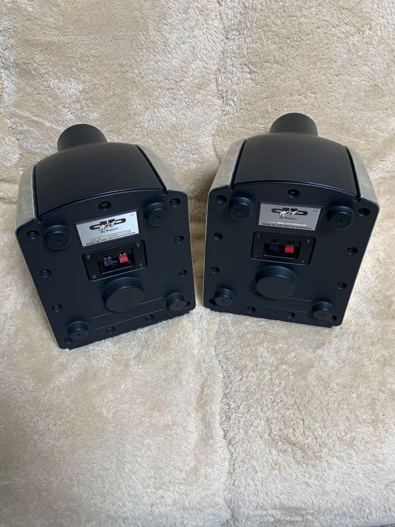 英国ロジャース•スピーカーDB101