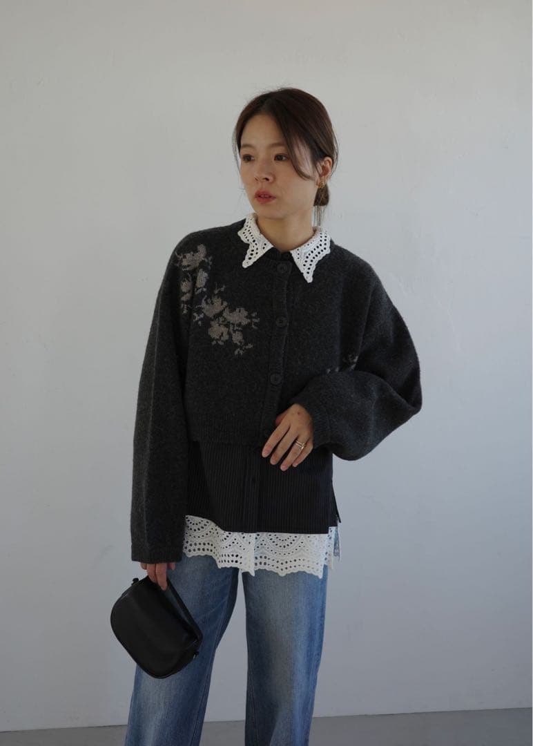 【新品未使用タグ付き】willfully　レースカラーショルダーピンタックシャツ