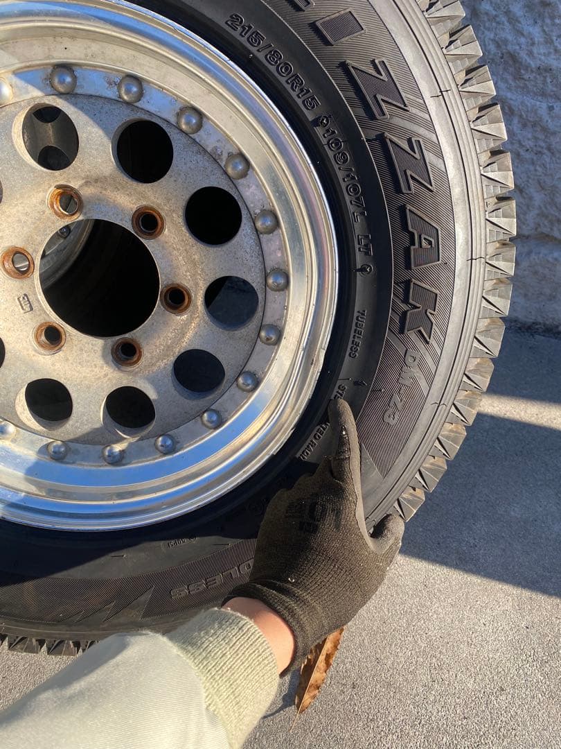 ランクル40　215/80R15 スタッドレス ホイール 4本セット ブリザック