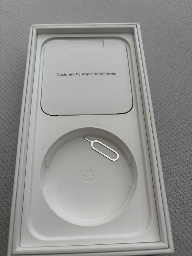 Apple iPhone 13 ミッドナイト　本体　SIMロックフリー　箱付き