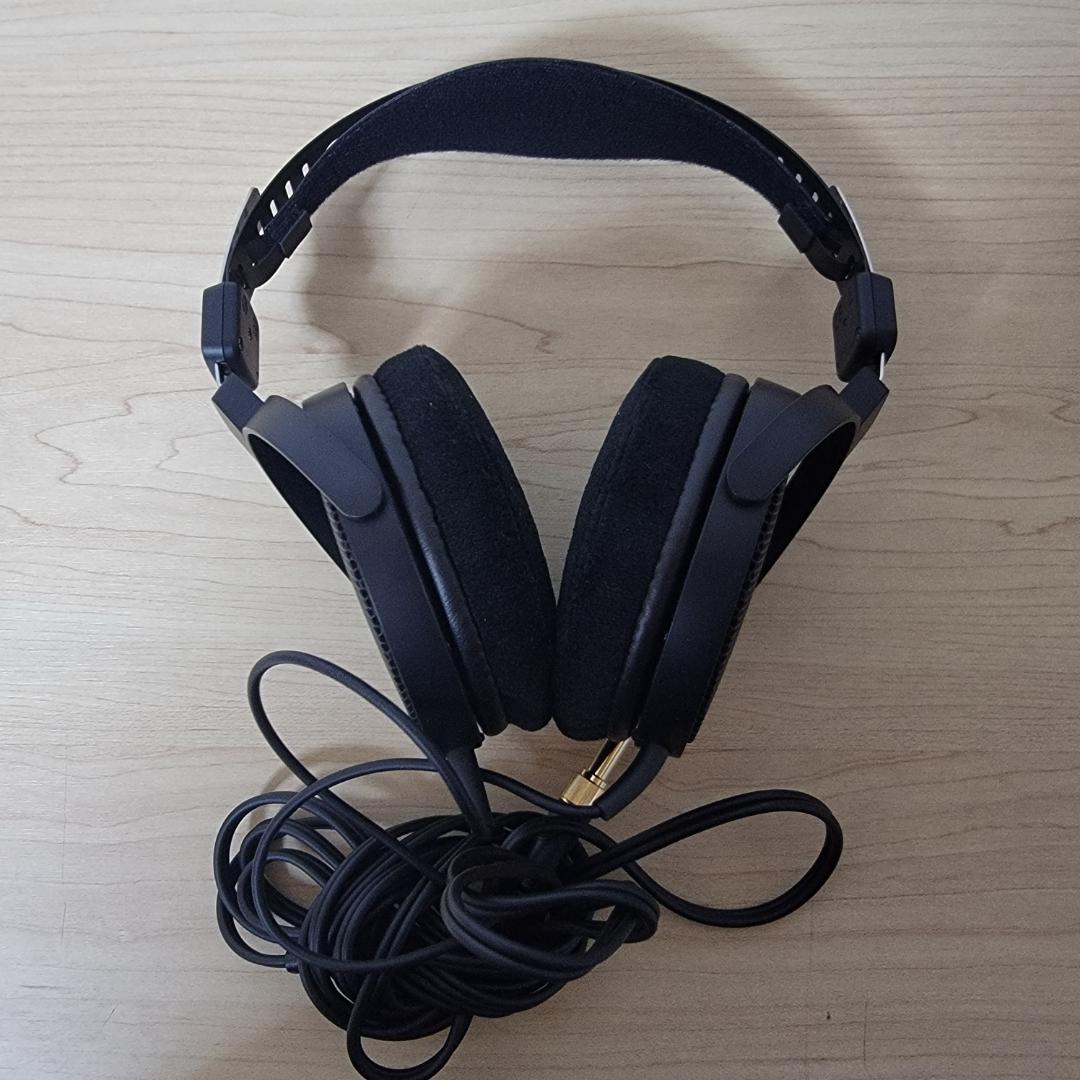 【ほぼ新品】audio-technica ATH-R30x