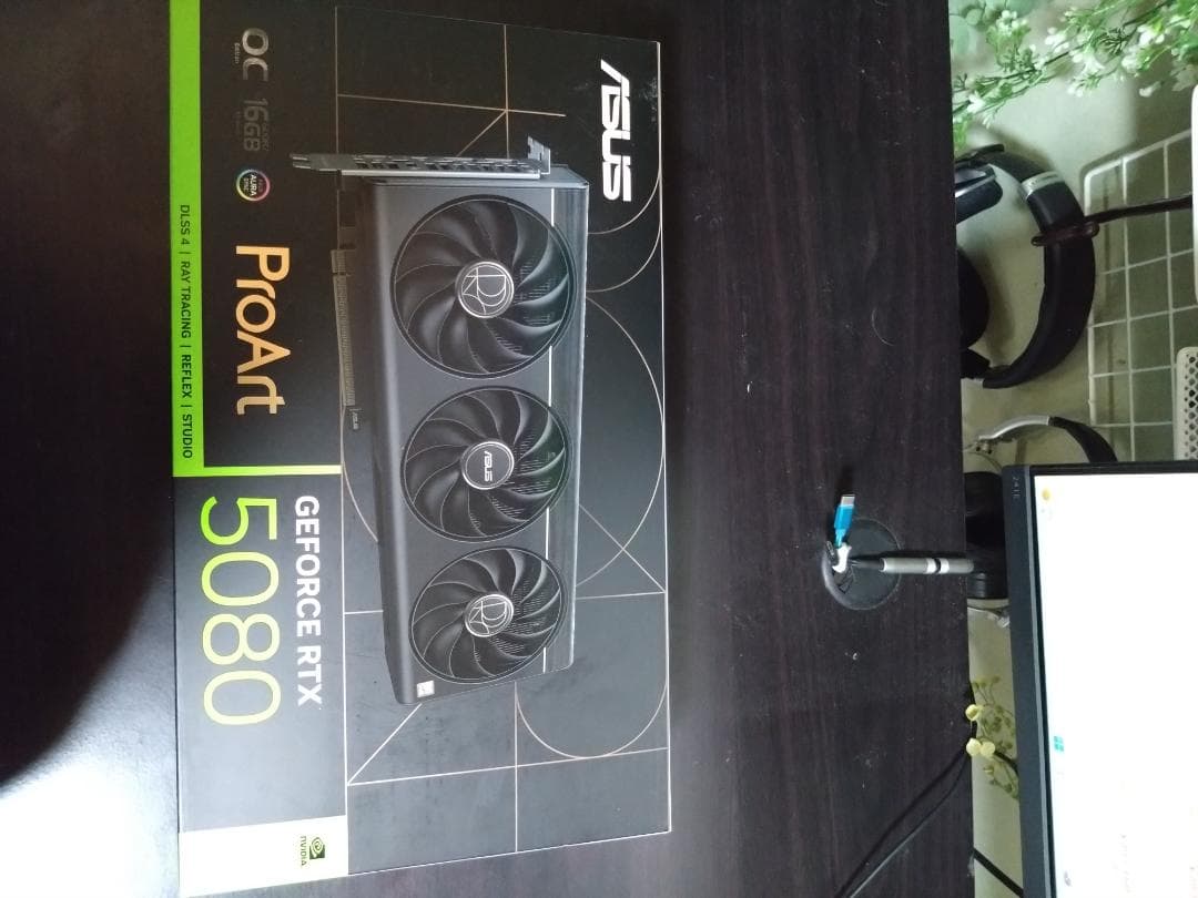 グラフィックボード・グラボ・ビデオカード ASUS ProArt GeForce RTX 5080 16GB OC