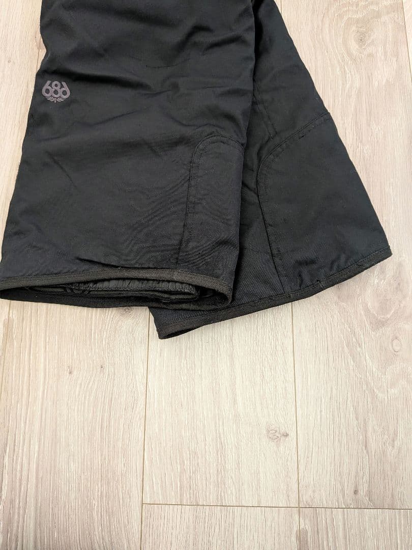 美品☆686 ブラック スノーボードウェア ビブパンツ