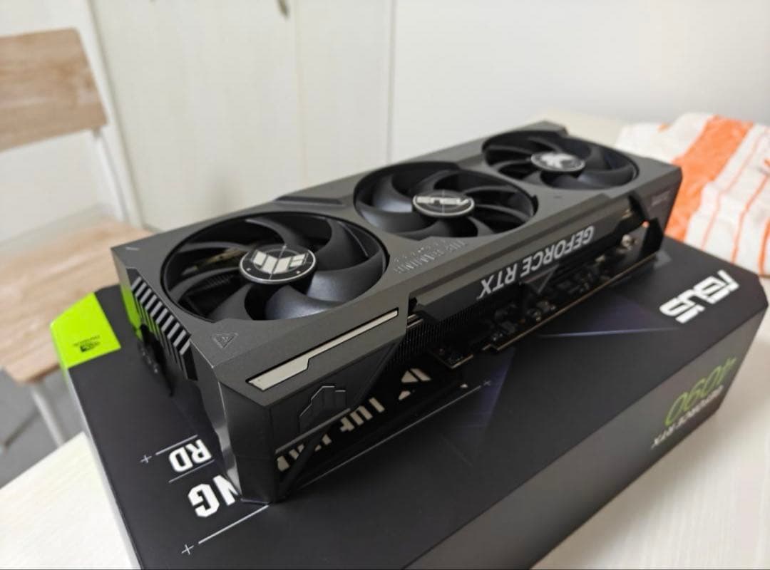 RTX4090 動作品 ASUS TUF-RTX4090-O24G-GAMING