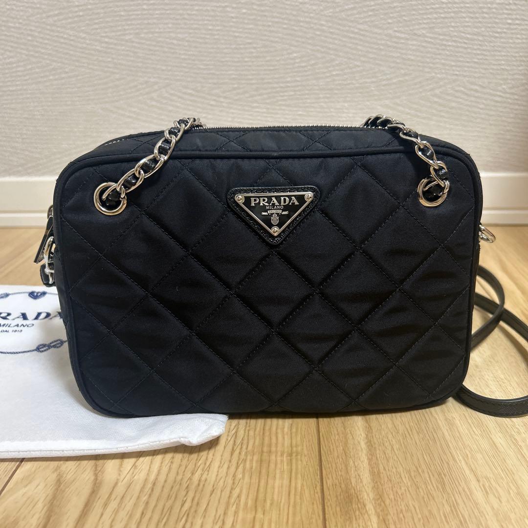 プラダPRADA キルティングナイロンショルダーバック【美品】
