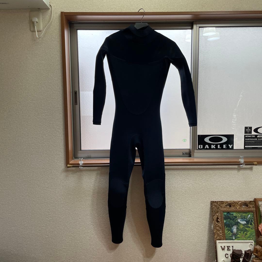 オニールウエットスーツ、販売