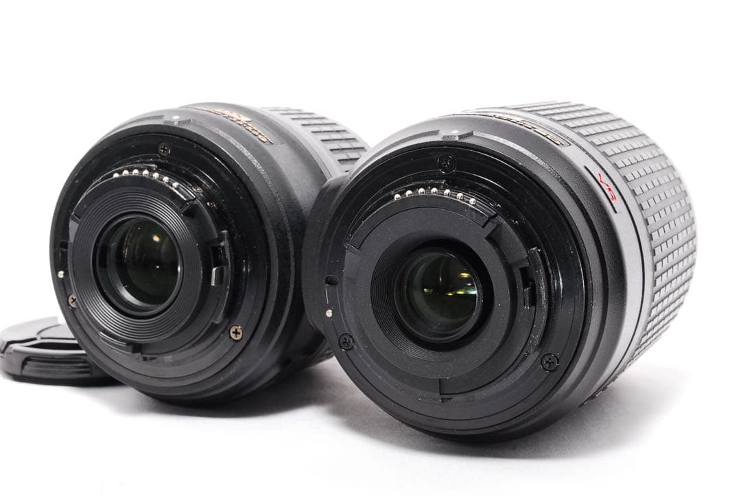 人気カラー◆Nikon D3200◆一眼レフカメラ◆手振れ補正搭載◆すぐ使える◆