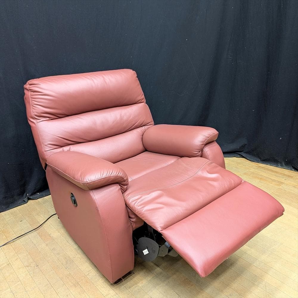 ニトリ　ビリーバ　本革　ハーフレザー　電動リクライニングソファ　一人掛け　B