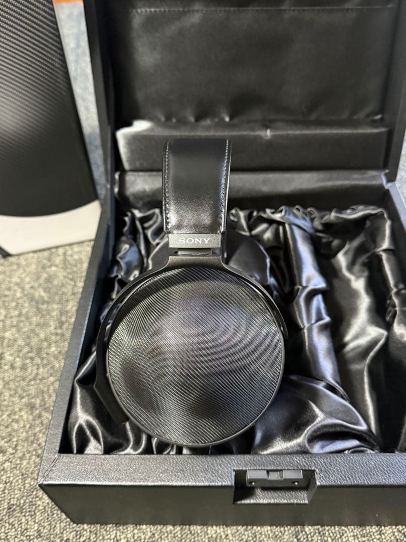 【ほぼ未使用】 ソニー MDR-Z1R ヘッドホン MUC-B20SB1